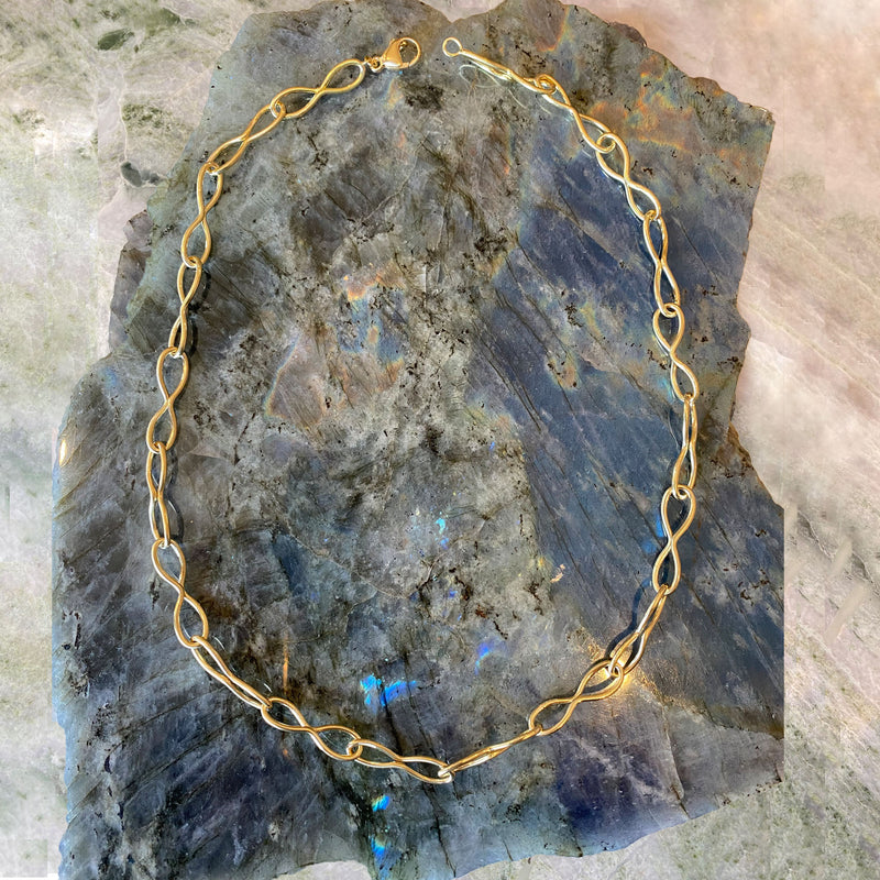 Mobius Large Chain Link Necklace