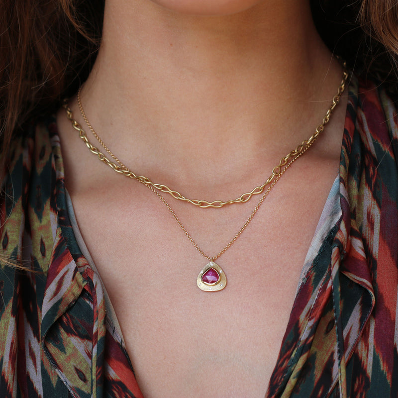 RUBY STARLIGHT NECKLACE