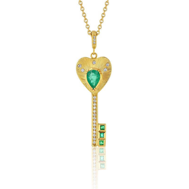 EMERALD DIAMOND KEY NECKLACE