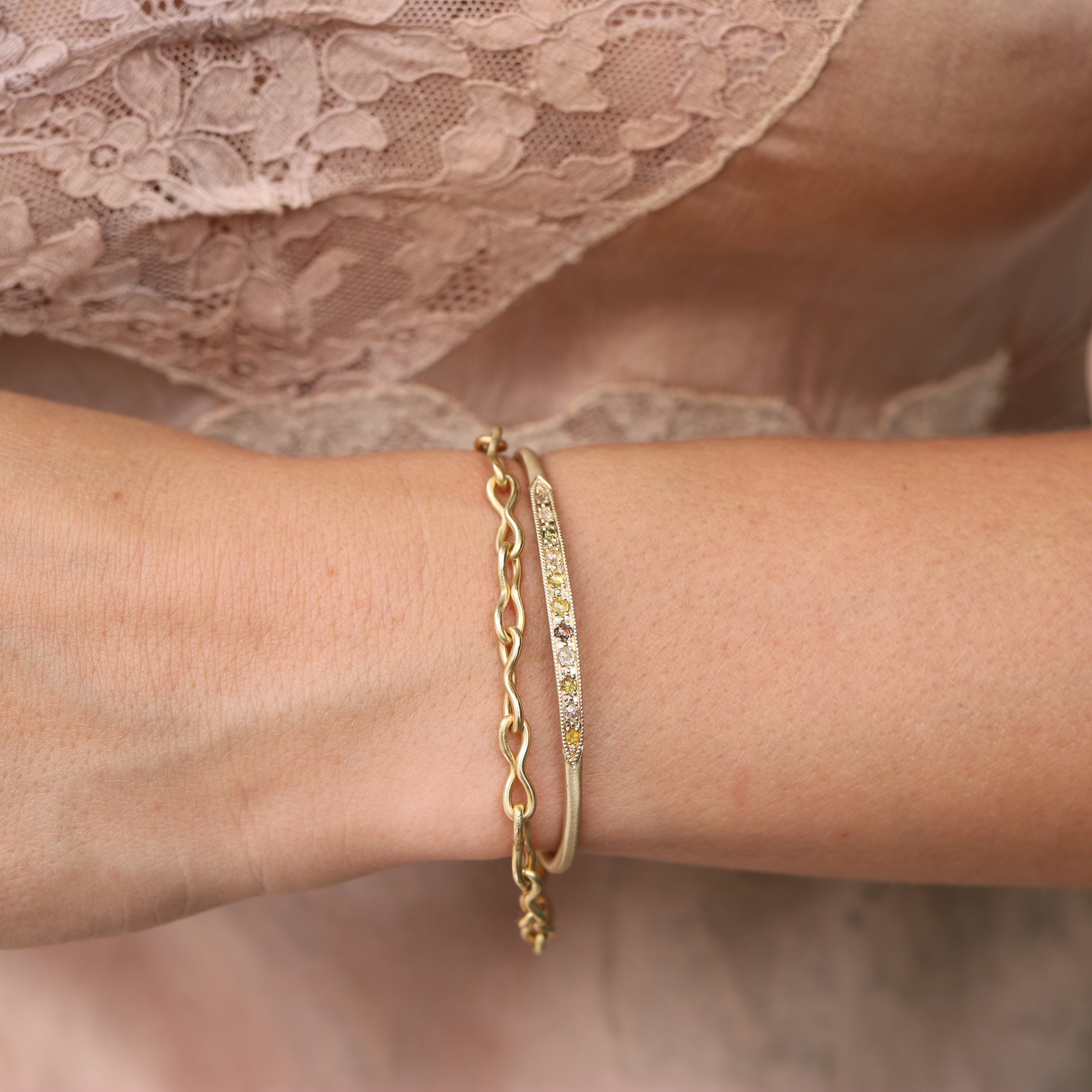 Mobius Chain Link Bracelet