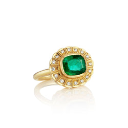 EMERALD DIAMOND CROWN RING